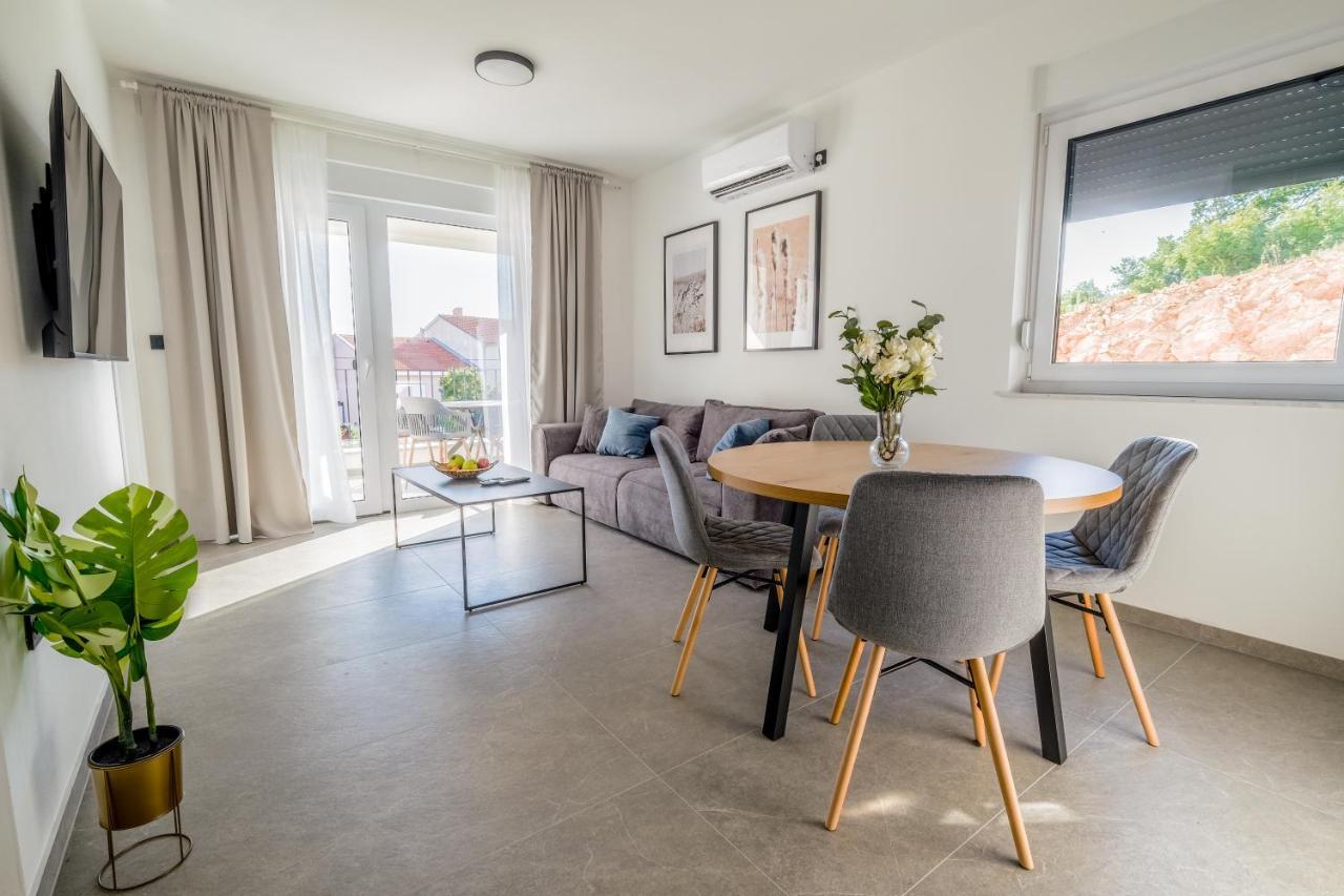 Apartment House Vista ซริกเวนิซา ภายนอก รูปภาพ